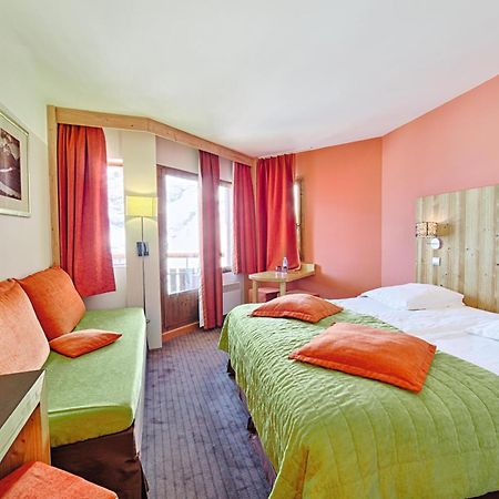 Hotel Les Bruyeres Les Menuires Zimmer foto